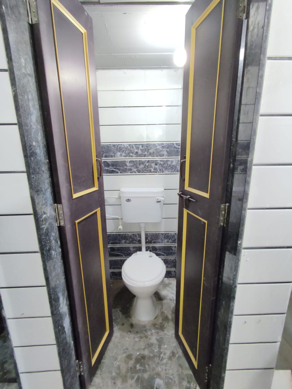 PG Image washroom